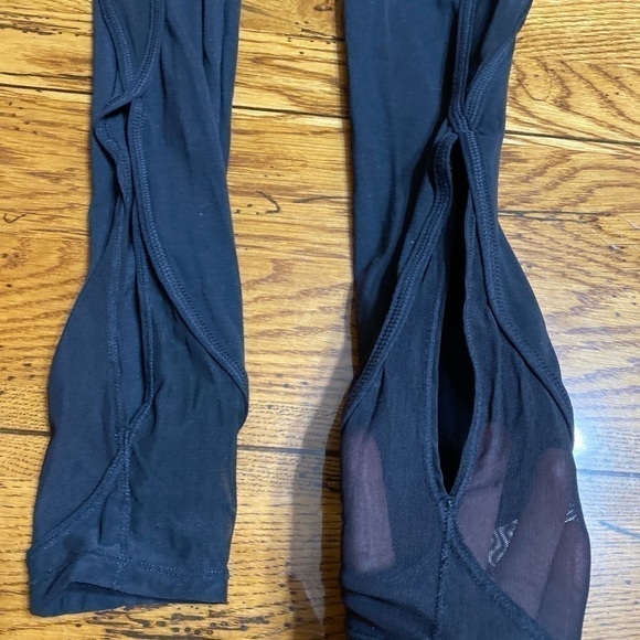 Athleta Mesh Salutation XXS Black 7/8  Legging - Picture 5 of 9
